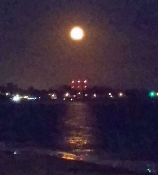 20140909_201521_Night1